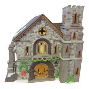 Vintage Dept. 56 “Whittlesbourne Church” Dickens Village (Retired) in Box *1998
